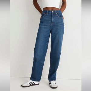Madewell Baggy Straight Jeans in Dark Worn Indigo Wash